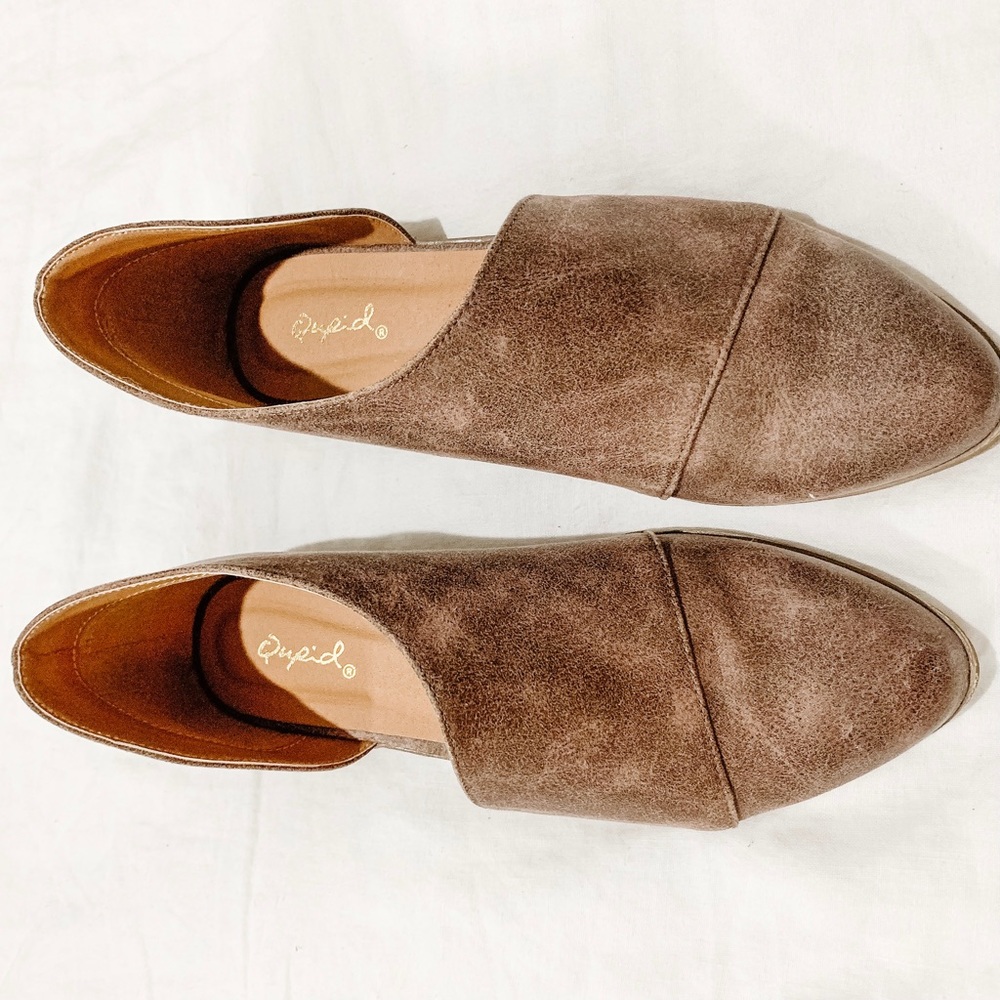 Qupid, like Free People, flats, size 7, brown